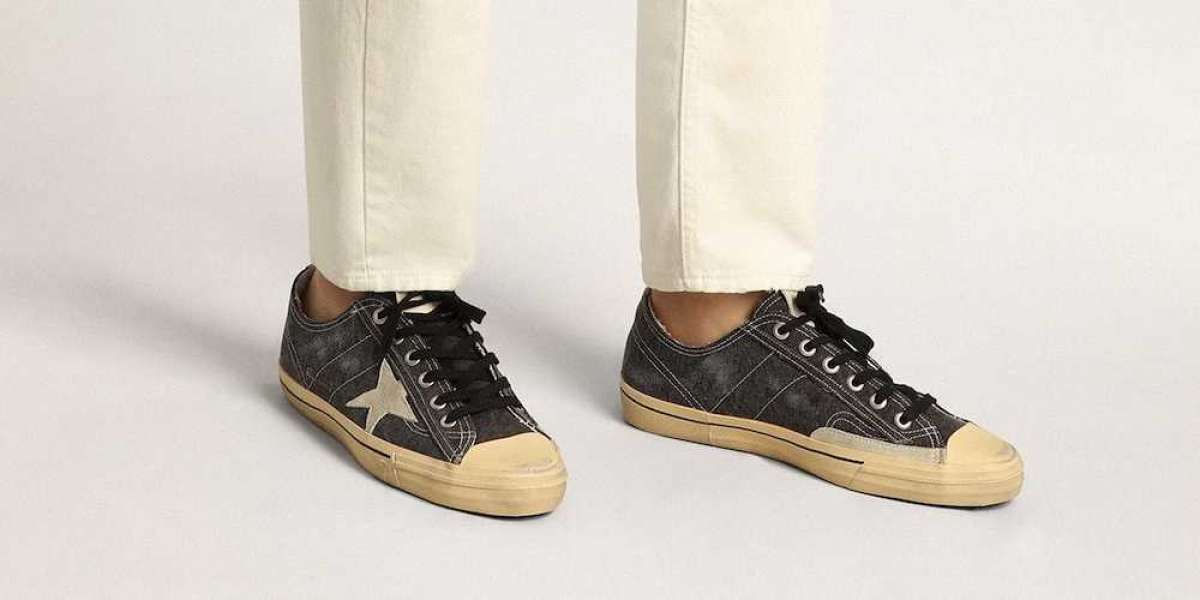 Golden Goose Sneakers Outlet his new label a name that honored his