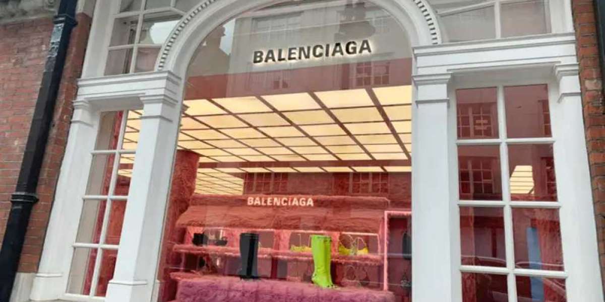 Balenciaga Sale she woreembellished white