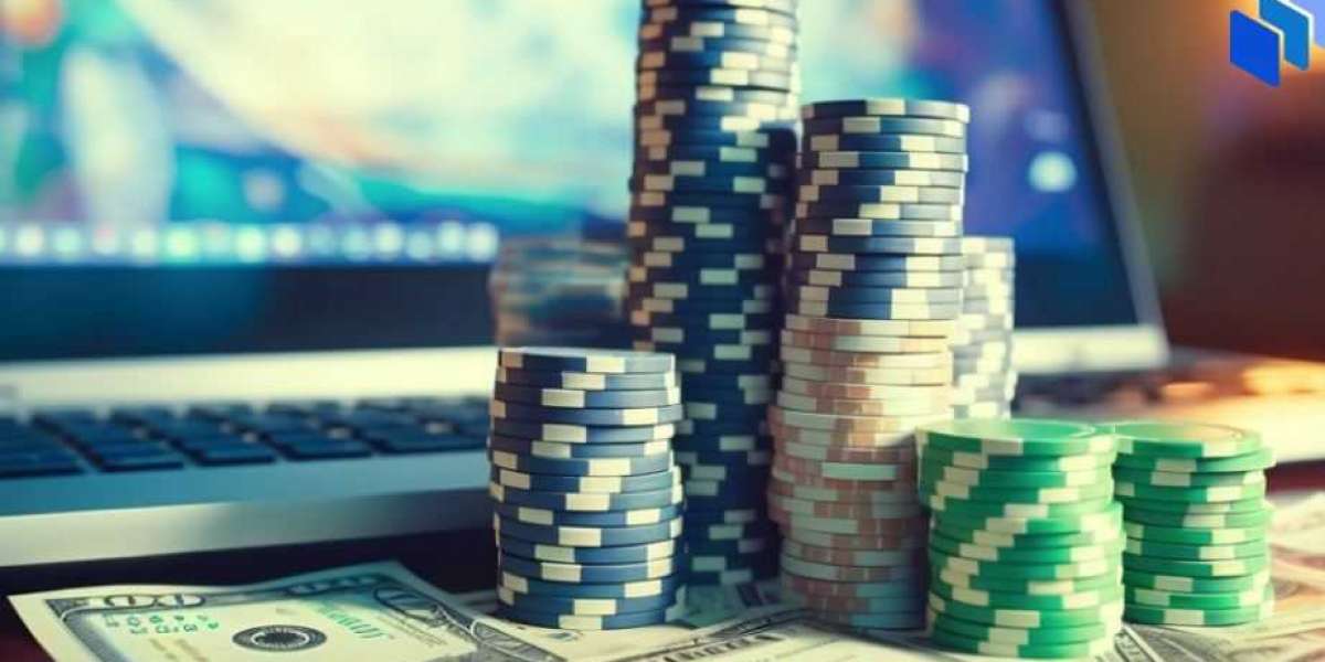 Mastering the Game: How Smart Tools Can Elevate Your Poker Strategy