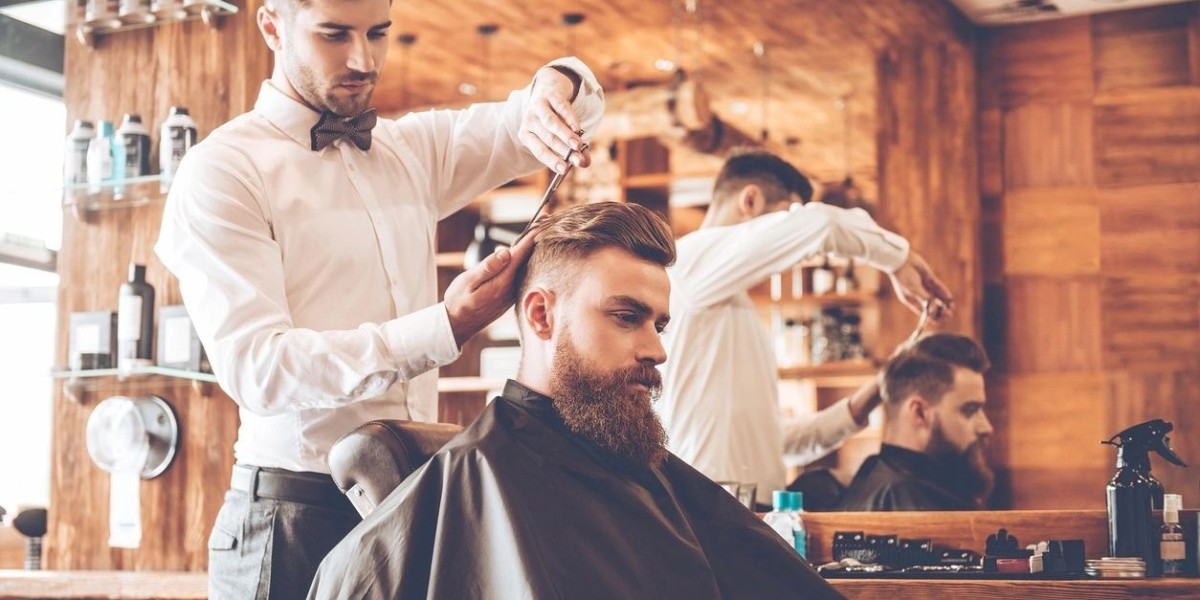 Elevate Your Style with Vintage Grooming: A Hairdresser’s Secret to Timeless Elegance