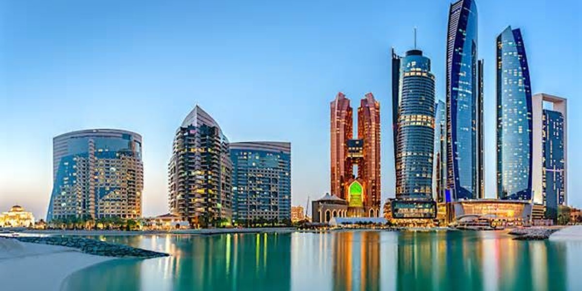 Why Dubai is the Best Destination for Finance Education & Training Services