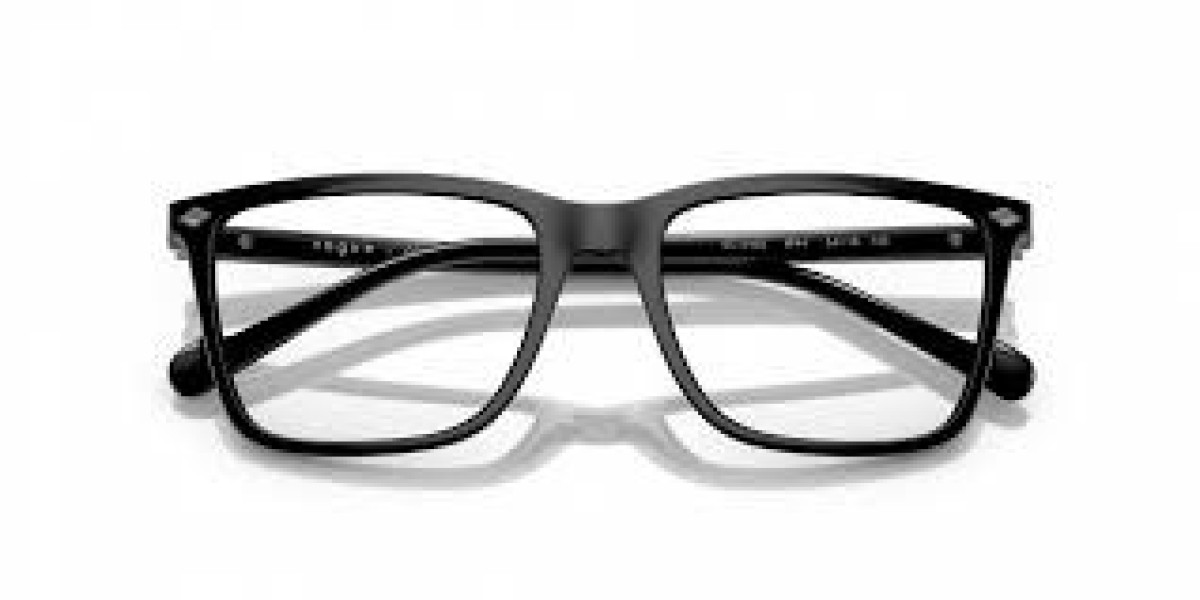 Opticians in Rochdale: Your Guide to Eye Care Services