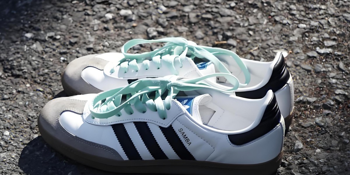 2025必收Adidas Samba鞋款：經典綠×厚底×菲董粉解析