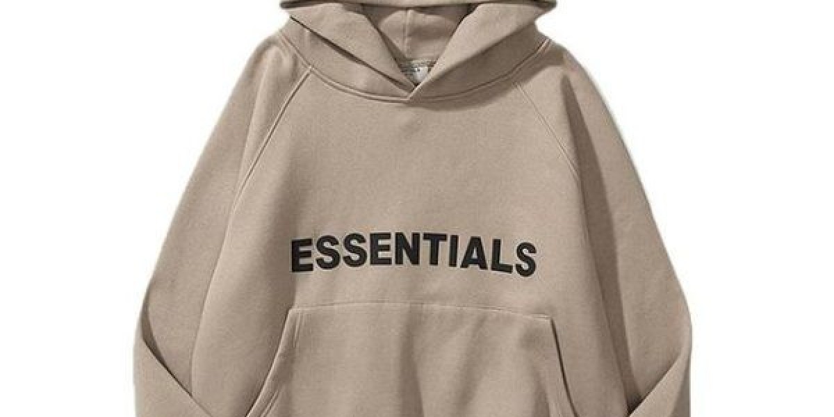 Essentials Hoodie – Classic Comfort Redefined