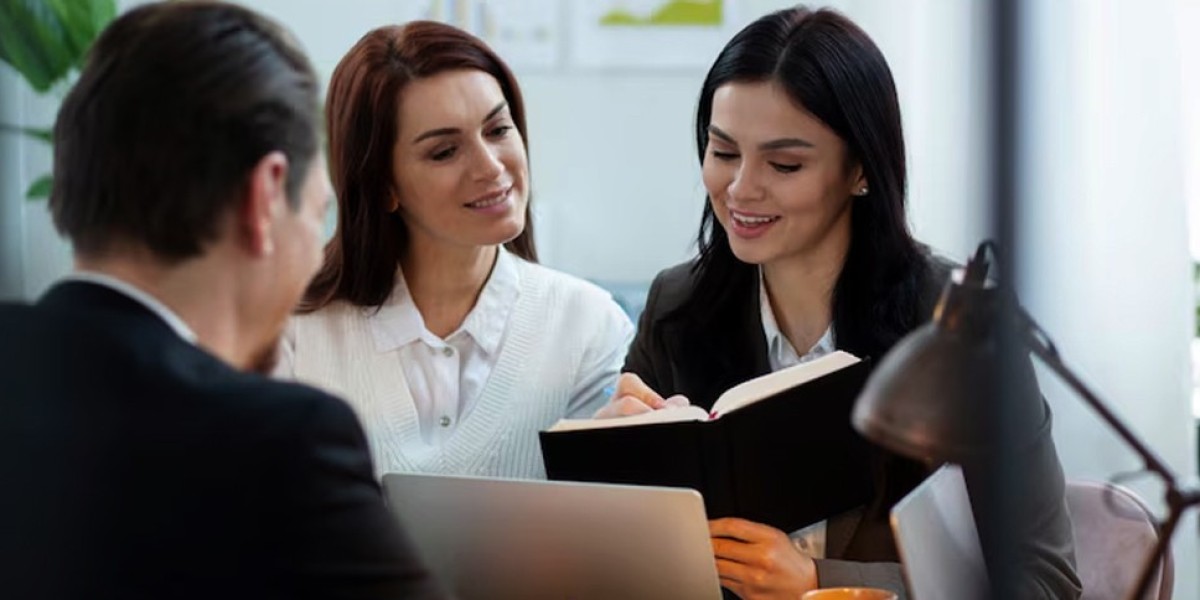How the Right Consultancy in Delhi Can Shape Your Career Future