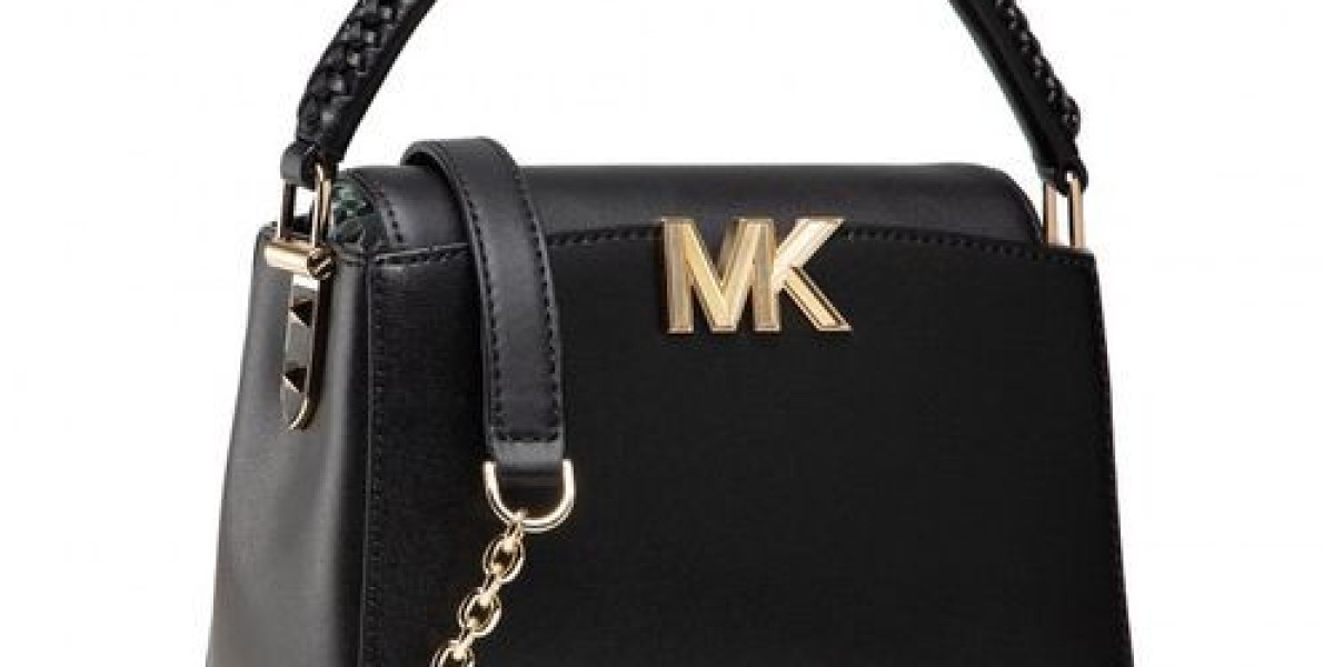 Michael Kors Bags 熱銷推薦｜貝殼包與托特包必買攻略