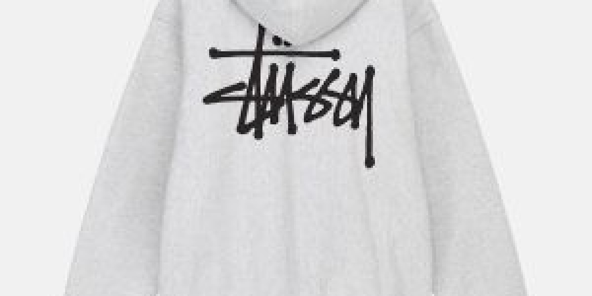 Stussy Hoodie for Skaters, A Performance Review