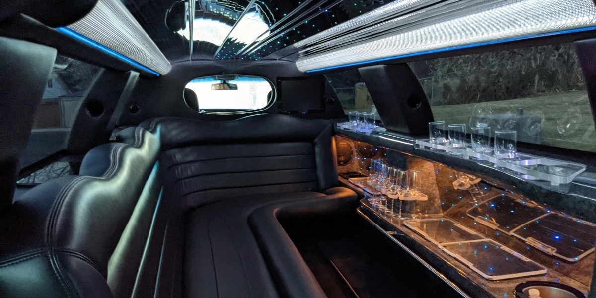 Top-Rated Limousine Service Minneapolis for Luxury Travel