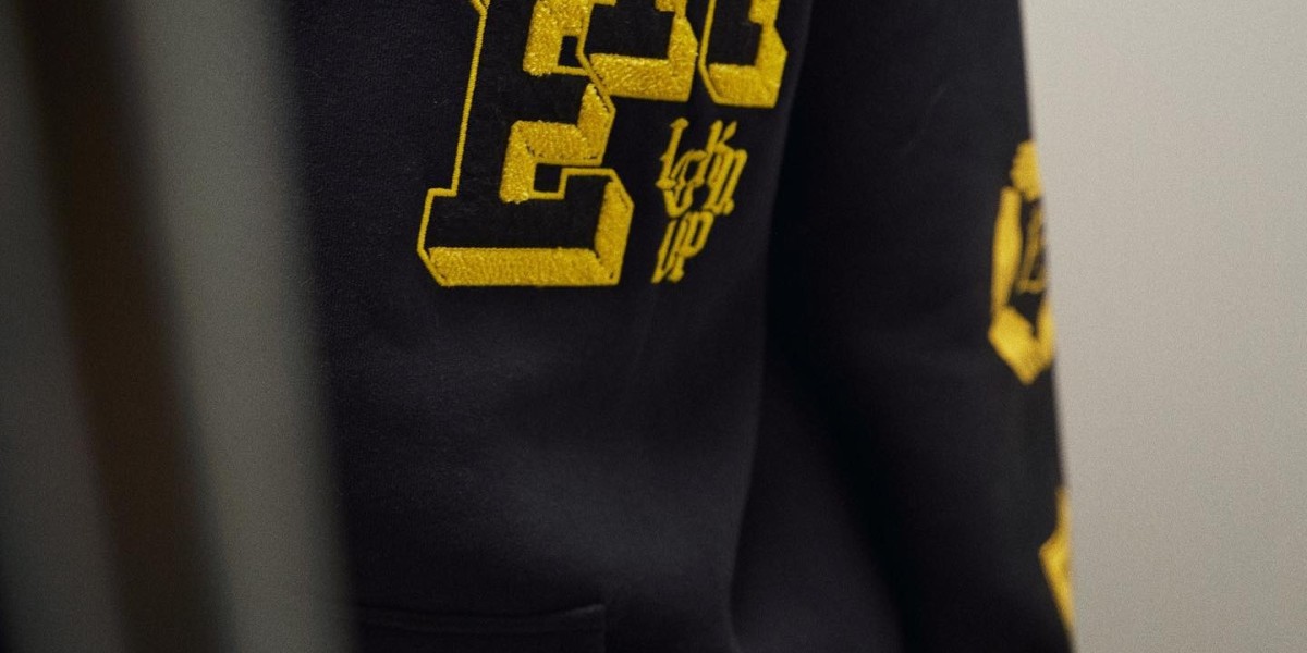 Ere Studios Hoodie – Wenn Minimalismus auf Luxus trifft