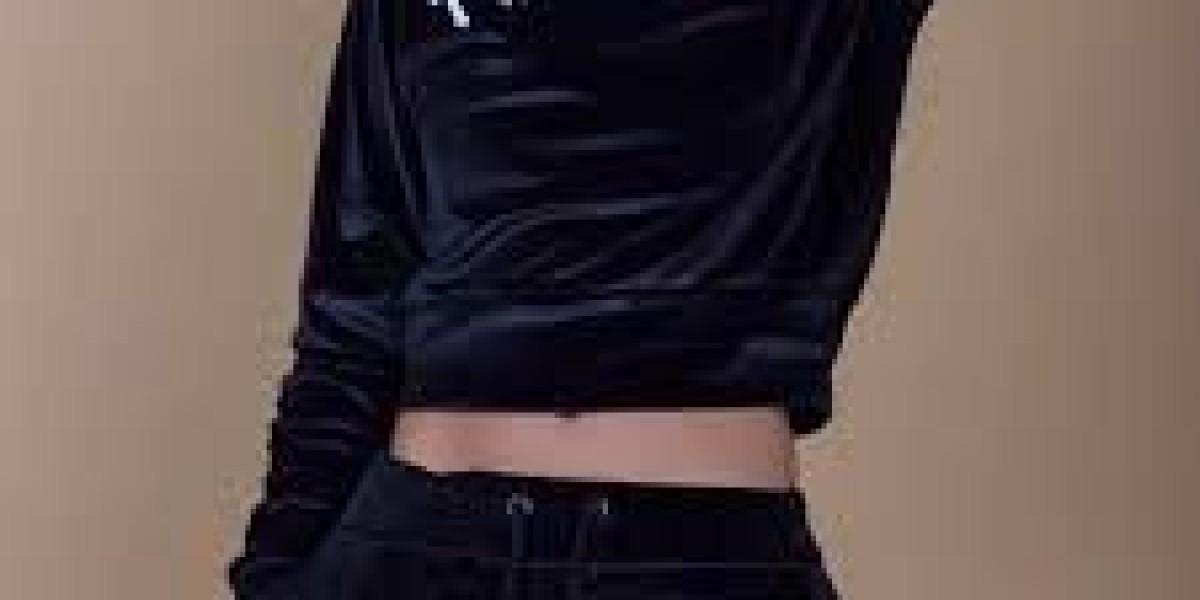 Trapstar Clothing & Comme Des Garcons Fashion Hoodie Vibes