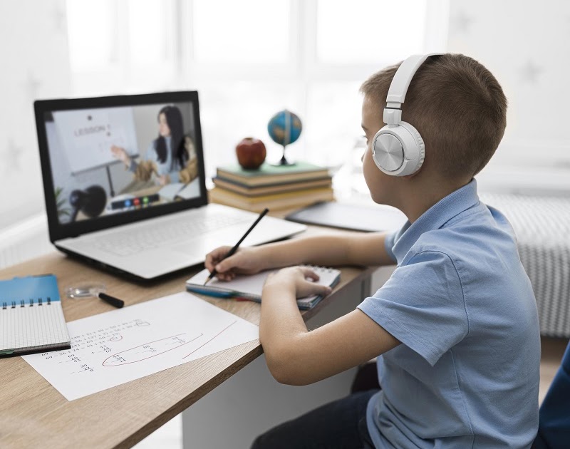 Join English Classes Online: Achieve K-12 Excellence Today