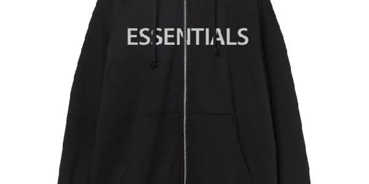 Essential Hoodie for Effortless Layering