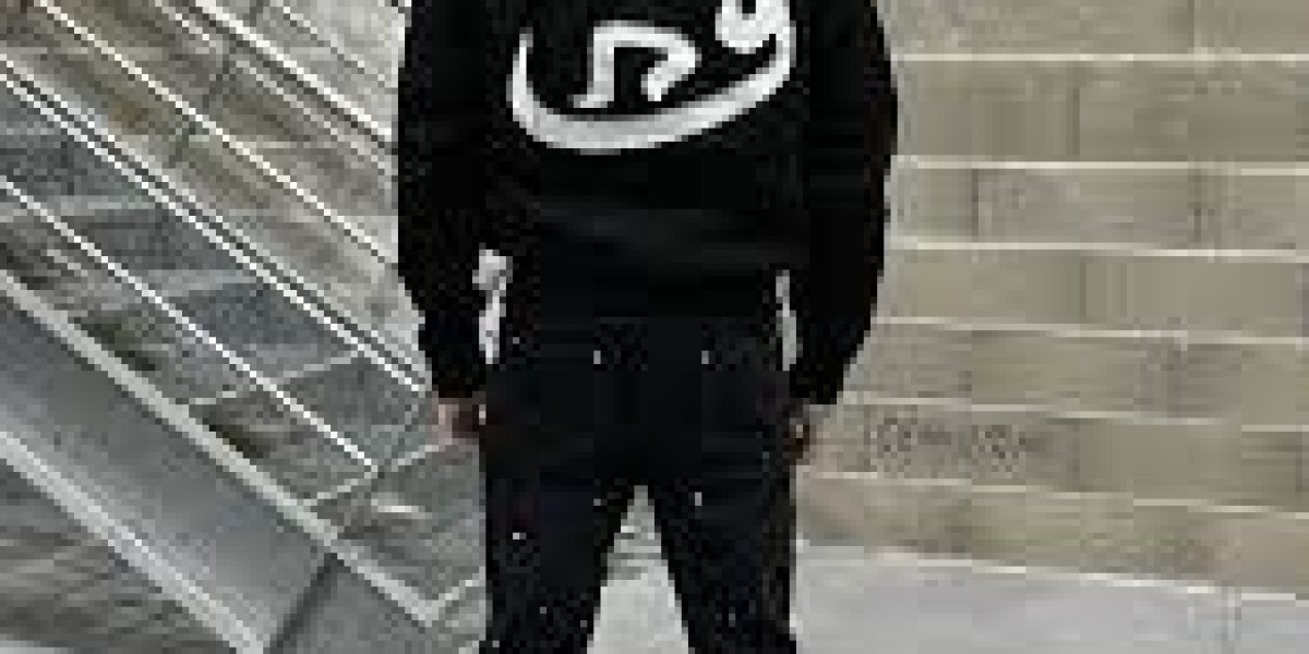808 Vision Clothing: Modern Take on Streetwear Elegance
