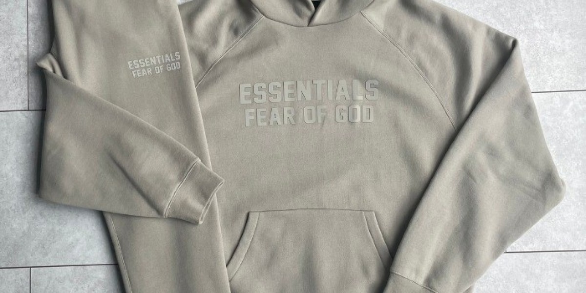 Essentials Clothing for Practical Fashion