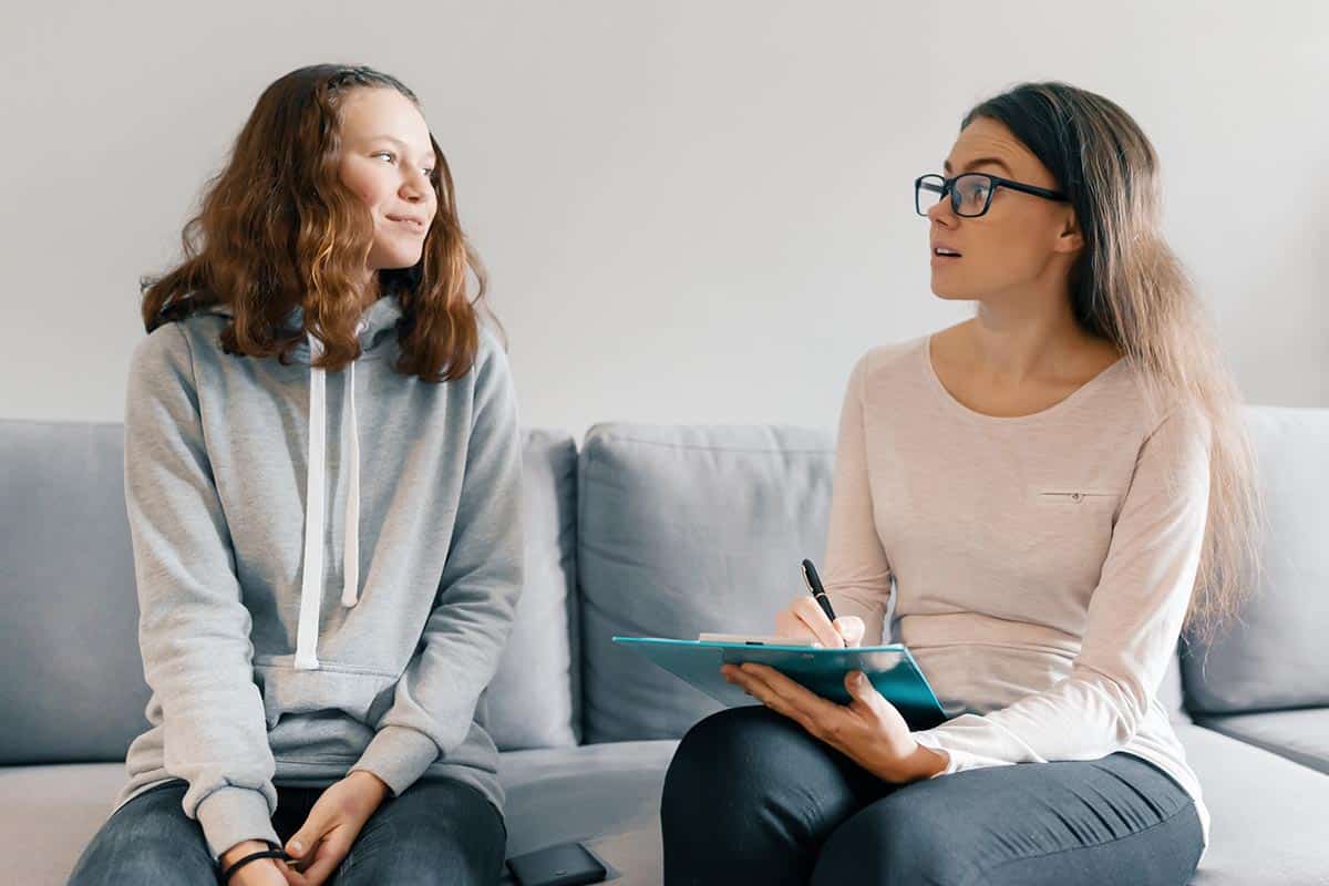 When Should You Consider Going To A Trauma Recovery Coach?