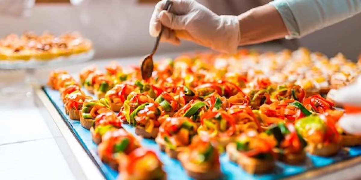 Home Catering for Small Parties: Everything You Need to Know
