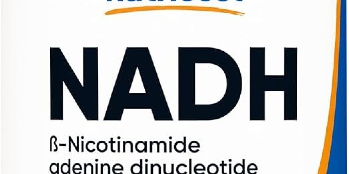 Why LiveYes NAD Is Becoming the Go-To Supplement for Women’s Vitality