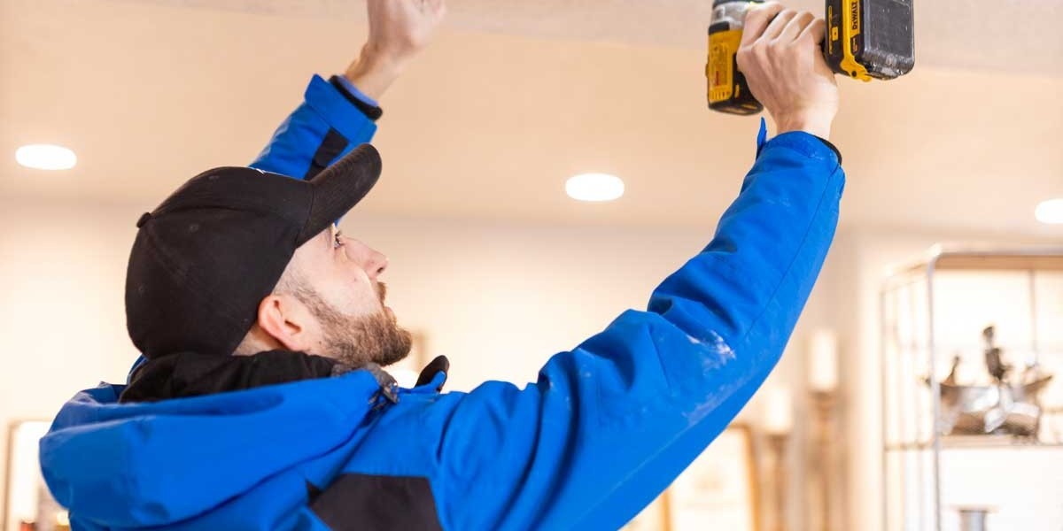 How Air Duct Cleaning Prevents Dust Build-Up