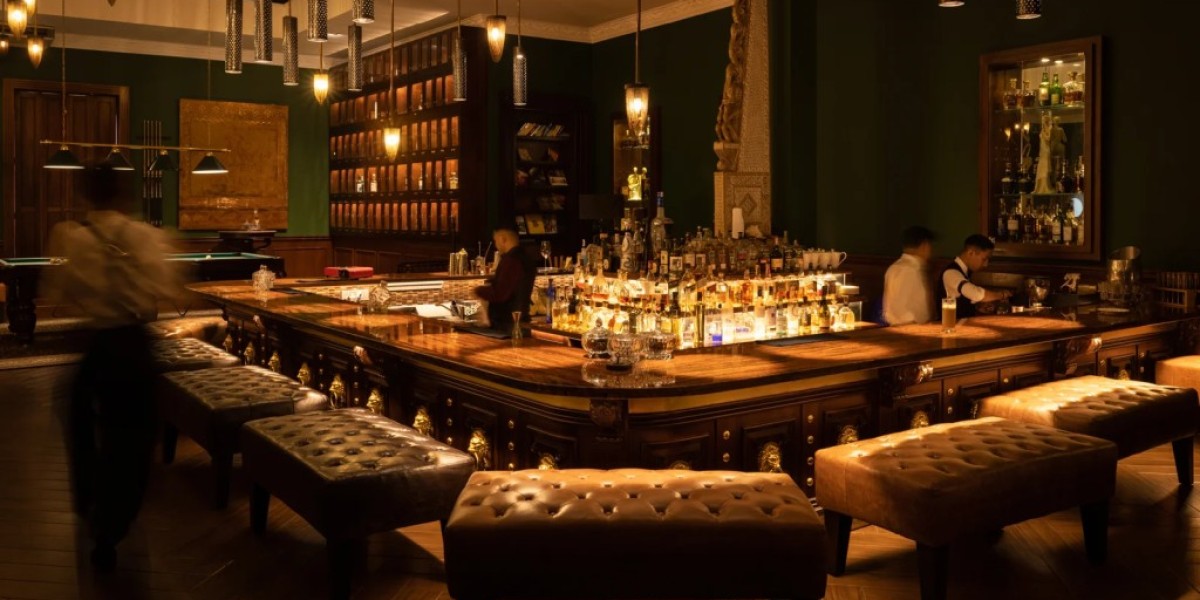 The Timeless Allure of the Speakeasy Bar Where History Meets Hidden Luxury