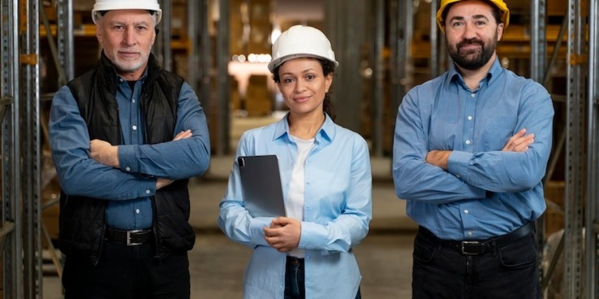 Tips for Conducting Toolbox Meetings That Drive Safety Awareness