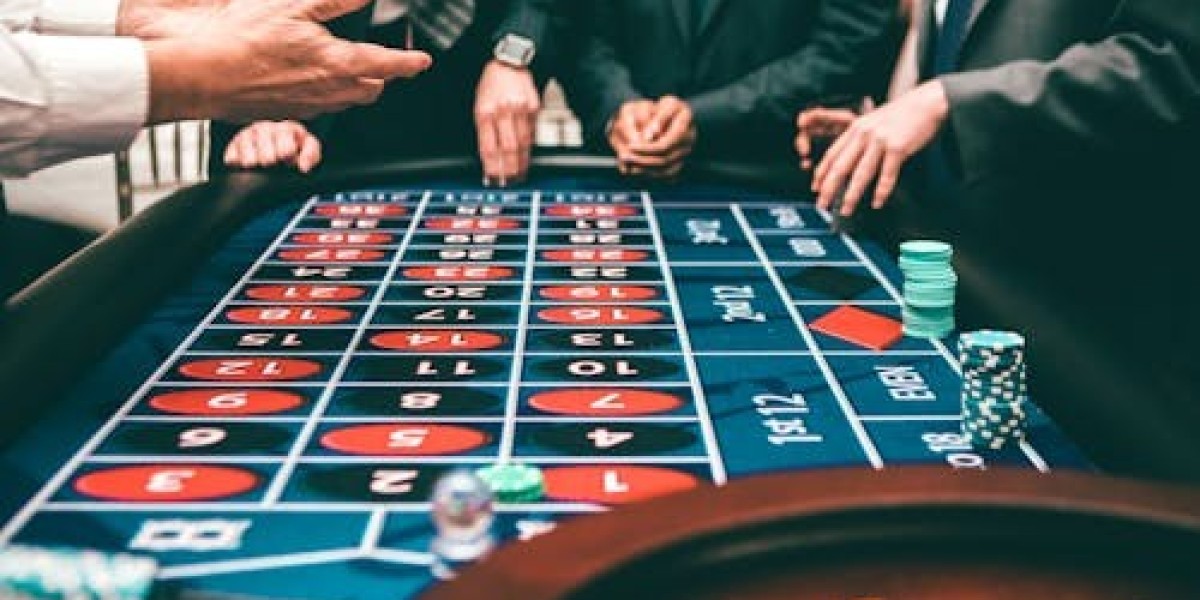 The Growing Popularity of Skill-Based Gaming in Online Casinos: Analyzing Player Preferences and Market Dynamics for 202