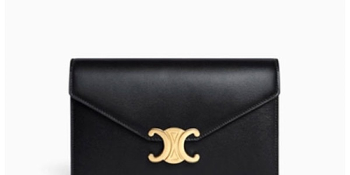 celine 皮夾推薦｜亮面小牛皮Triomphe鍊帶皮夾開箱與長短夾選購指南