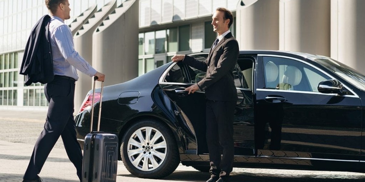 Dubai Chauffeur Service for Corporate Meetings & Events