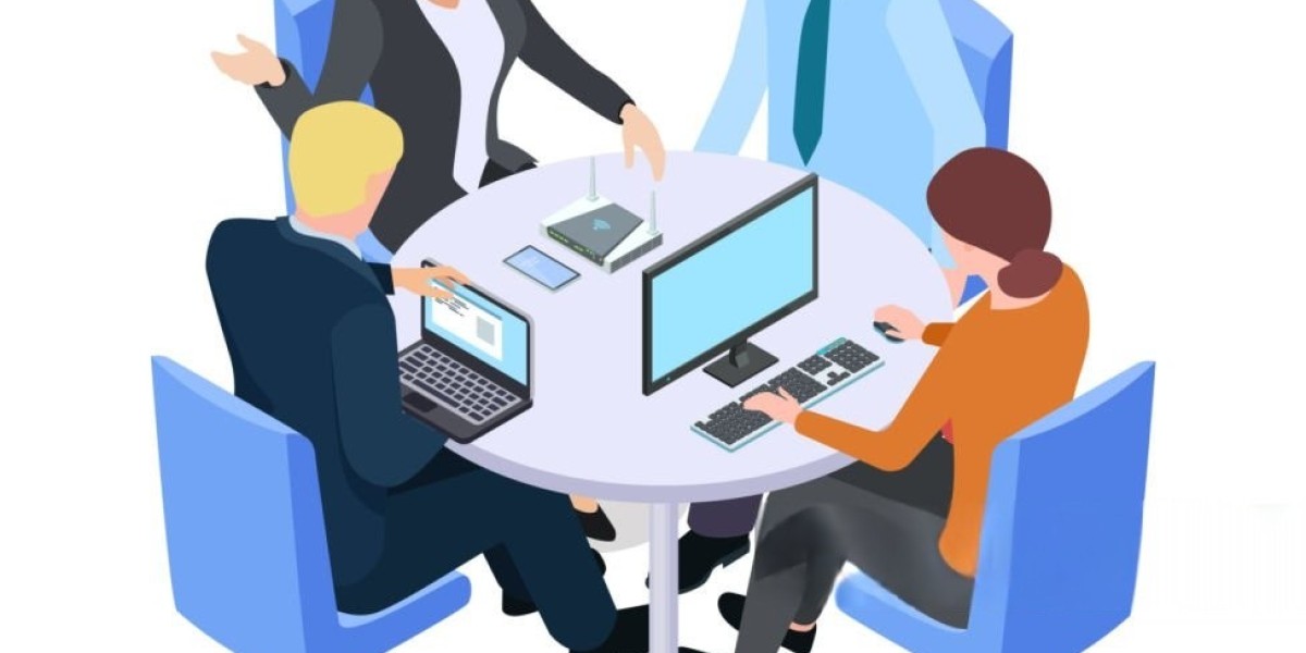 Thinking About a Future in Tech? Is IT Course the Right Step for You?