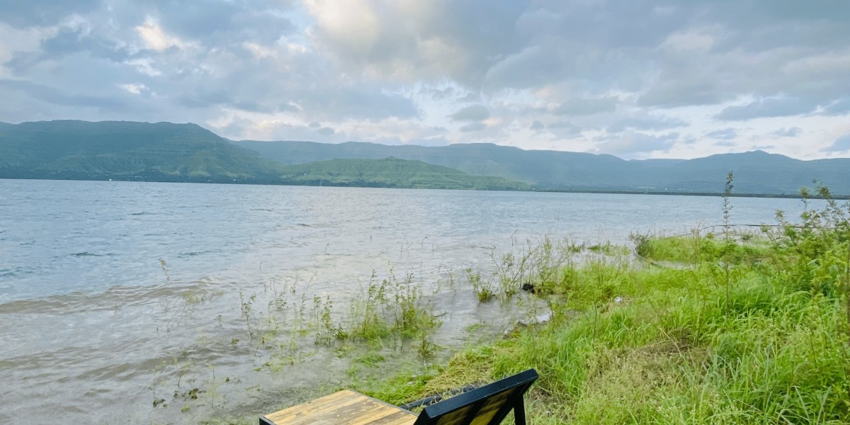 Strawberry Season Magic: Explore Panchgani’s Winter Harvest with a Stay at Magnus Caverns