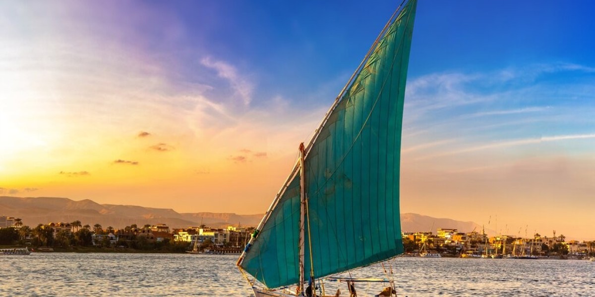 Egypt’s Timeless Wonders: From the Pyramids to the Pristine Red Sea