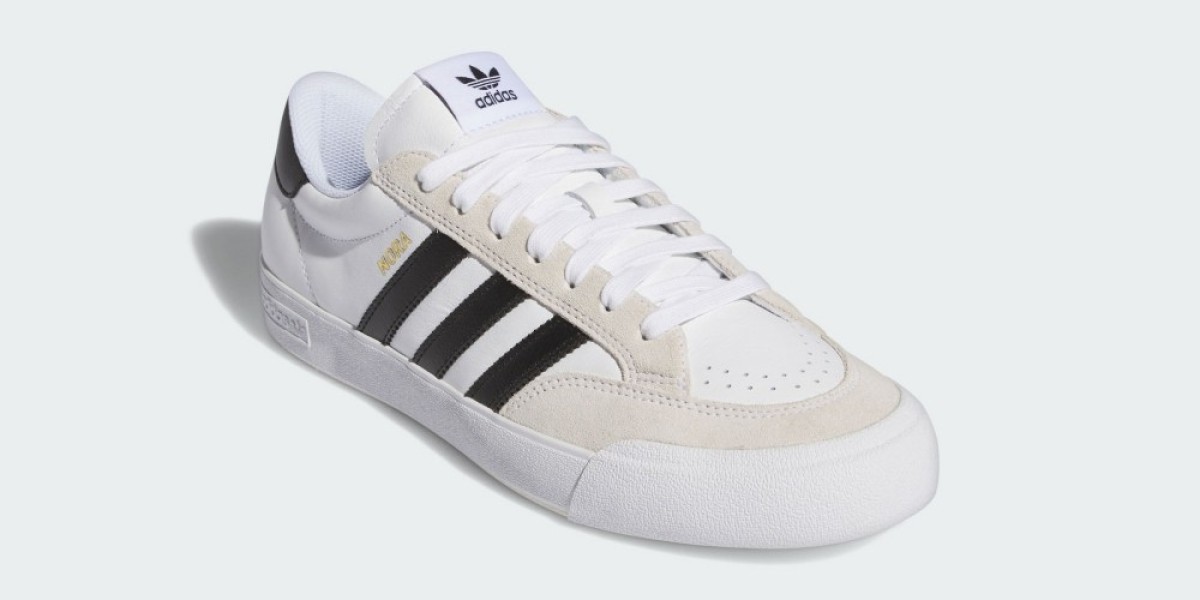 休閑鞋新選擇：Adidas ECLYPTIX 2000 穿搭指南