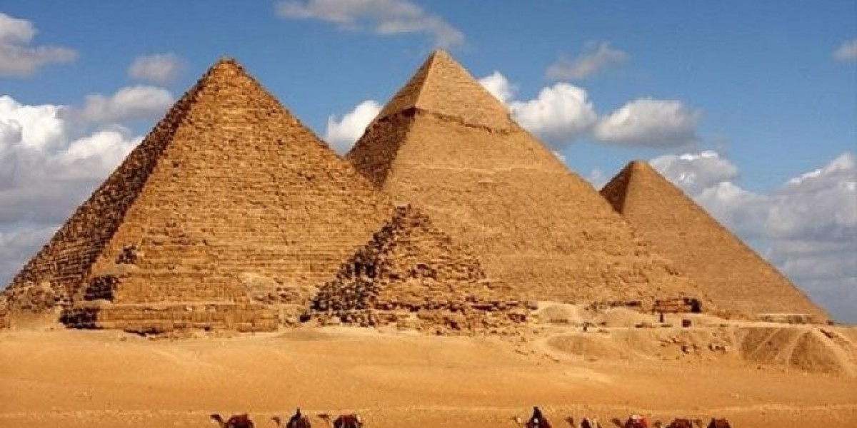 Beyond the Beach: From Red Sea Reefs to the Majestic Giza Pyramids in 2026