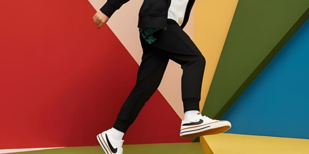 เปิดกล่องความเท่ NIKE Court Legacy สำหรับเด็กชาย