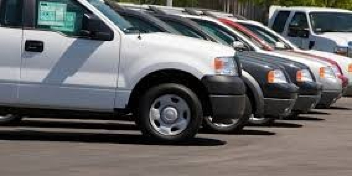 Importance of BDC Team in Dealership Structured Huddle Meeting USA