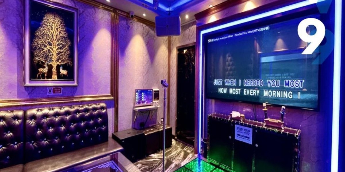 강남쩜오와 구구단으로 대표되는 서울 강남 지역 고급 노래방과 프라이빗 엔터테인먼트 룸 문화의 심층 분석과 현대적 가치