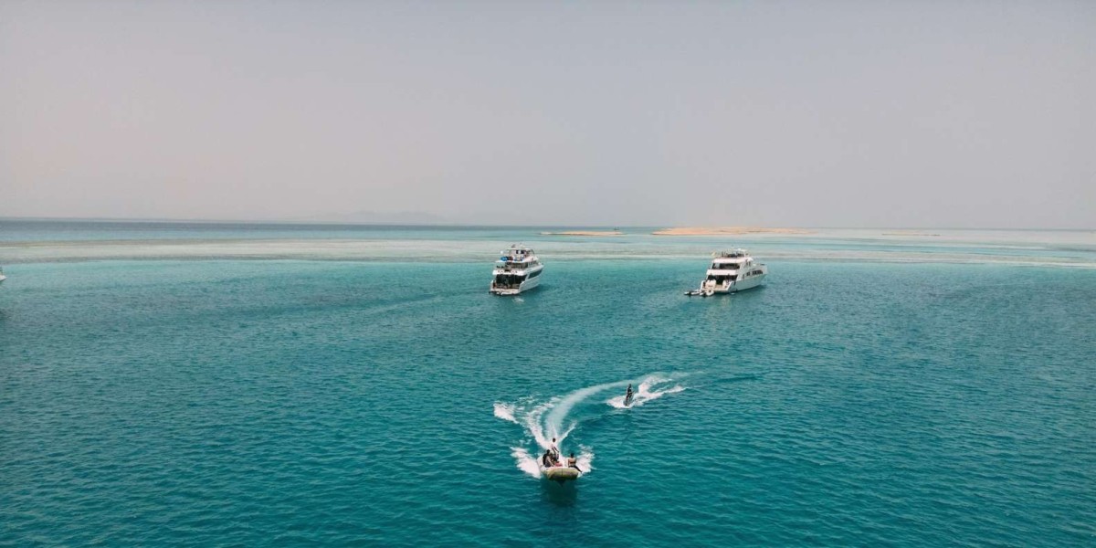 Red Sea Paradise 2026: The Ultimate Guide to Hurghada’s Islands and Speedboat Adventures